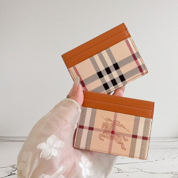Elegant Quilted Card Holder Wallet for Women