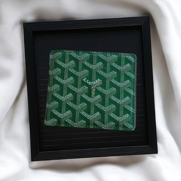 Signature Slim Wallet Card Holder
