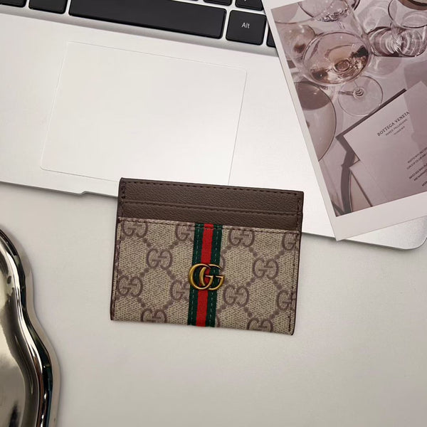 Minimalist Slim Wallet Card Holder with Fold-Over Design