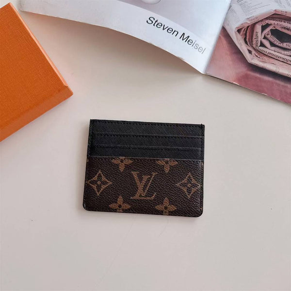 Yebo Fashion Ultra Protective Hard Shell Card Case