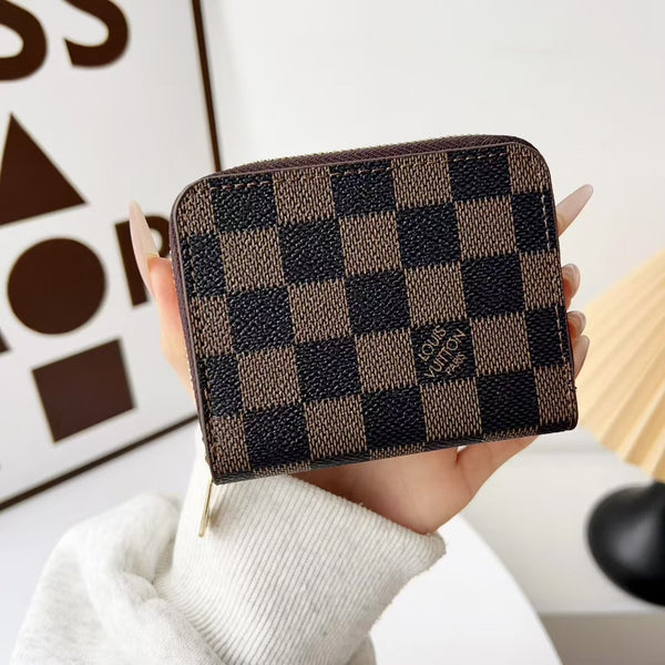 Luxe Edge Premium Card Wallet Holder
