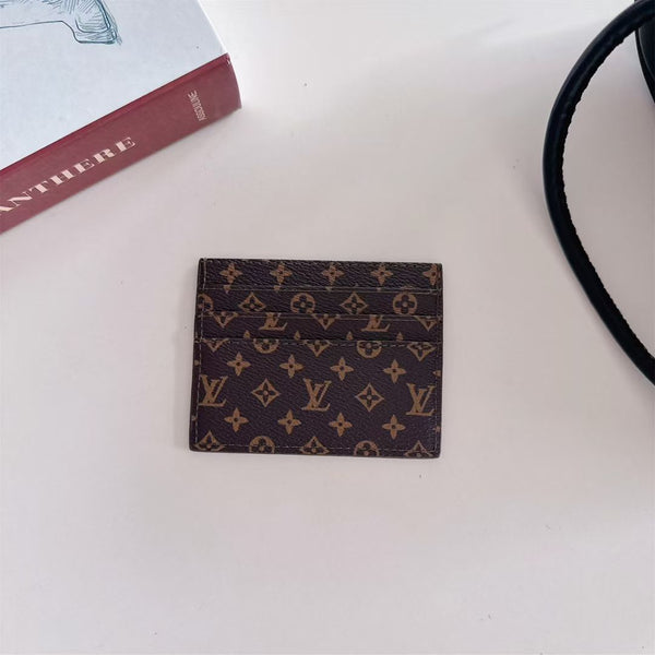 Luxury Magnetic Card Holder Wallet
