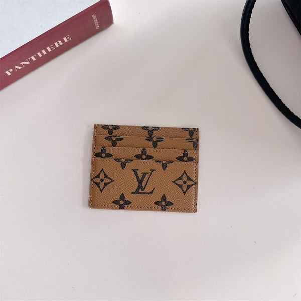 Luxury Magnetic Card Holder Wallet