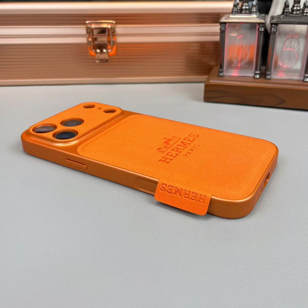 Elegant Slim-Fit iPhone Case – Stylish Protection for Everyday Use