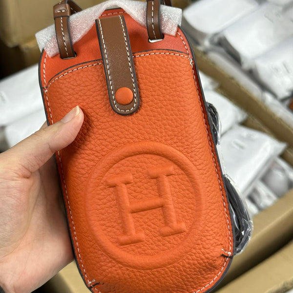 Elegant Vellum Armor Convertible Crossbody Wallet Bag for Women