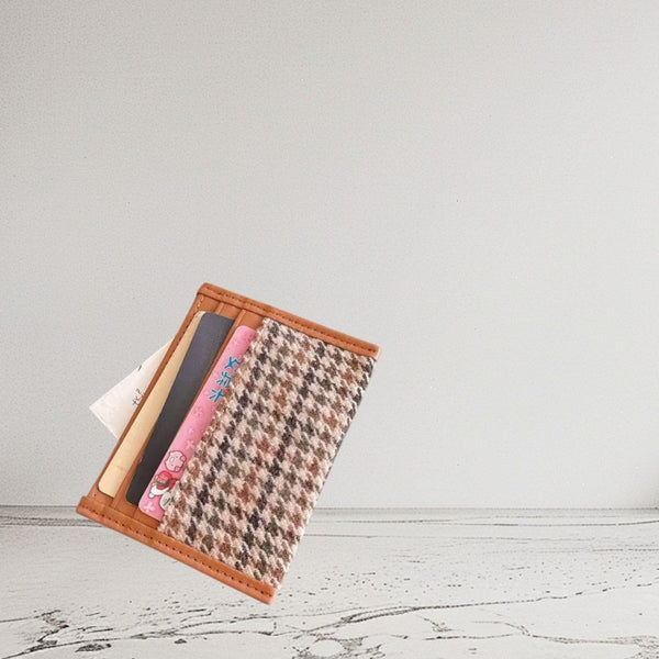 Elegant Quilted Card Holder Wallet for Women