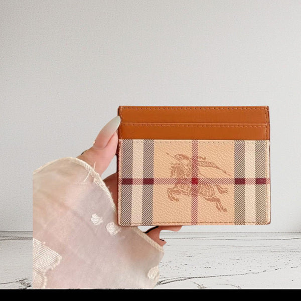 Elegant Quilted Card Holder Wallet for Women