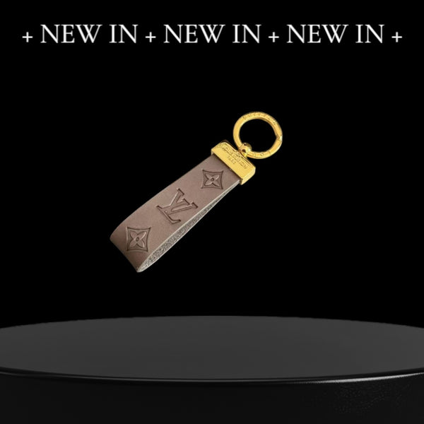LuxeLink Premium Keychain Charm