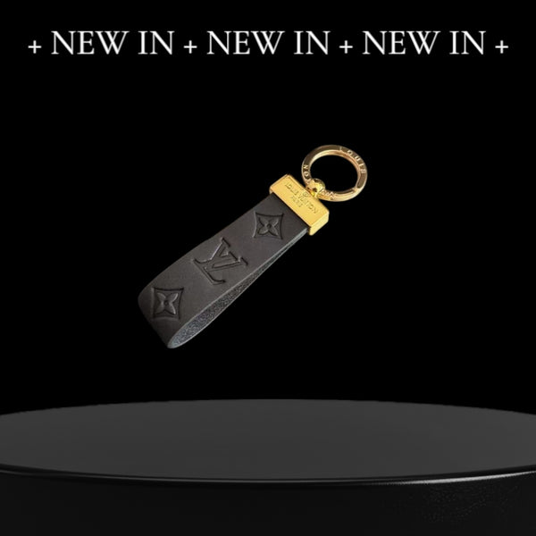 LuxeLink Premium Keychain Charm