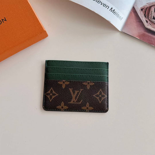 Yebo Fashion Ultra Protective Hard Shell Card Case