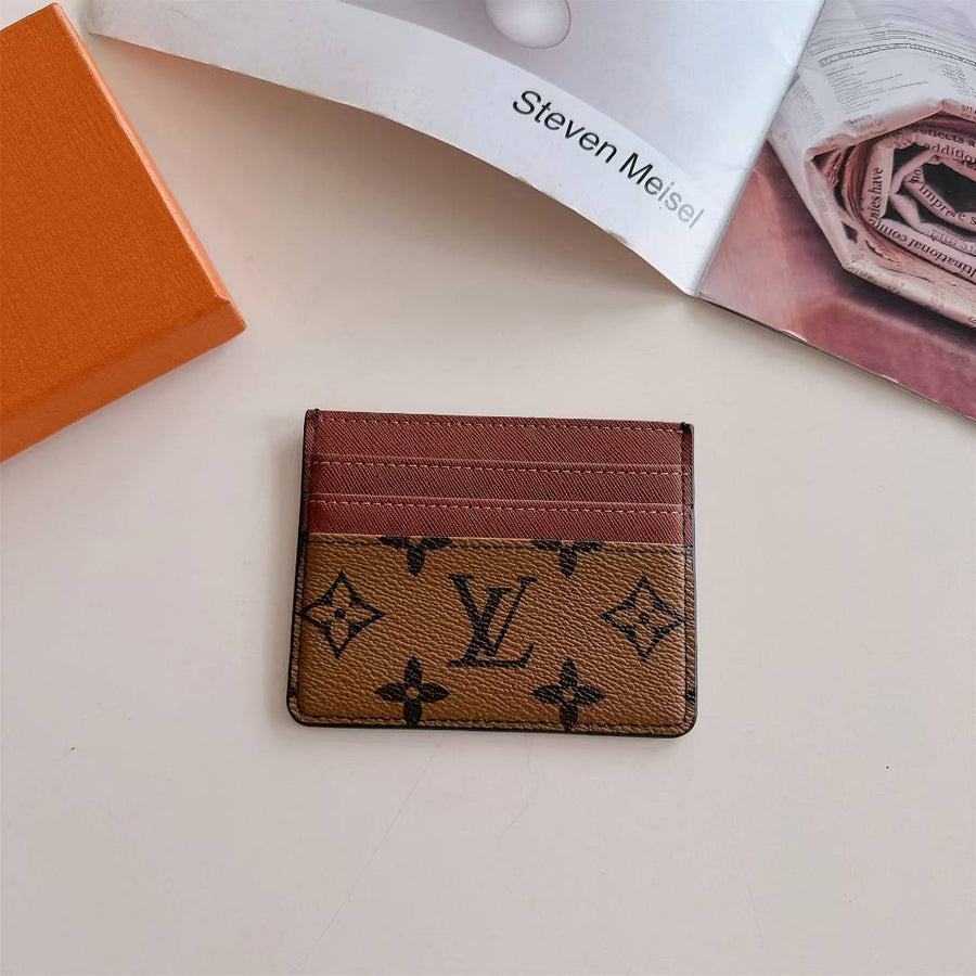 Yebo Fashion Ultra Protective Hard Shell Card Case